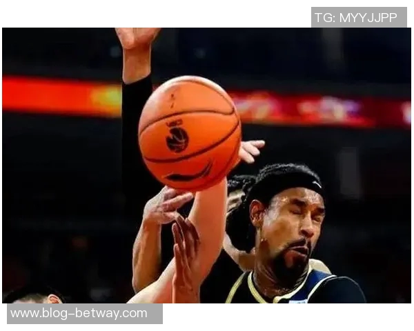 媒体人分析萨林杰低位表现强调其面筐技术才是真正优势所在